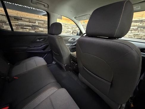 Used 2019 Chevrolet Traverse LT AWD/4WD image 32