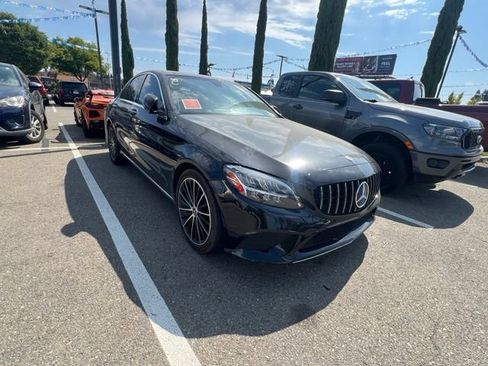 Used 2021 Mercedes-Benz C 300 Sedan w/ Premium Package image 4