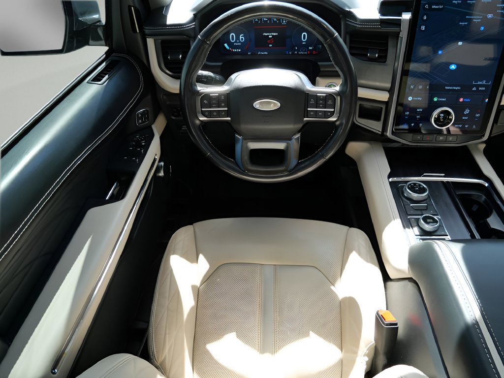 Used 2022 Ford Expedition Max Platinum AWD/4WD image 13