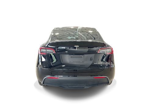 Certified 2023 Tesla Model Y Long Range AWD/4WD image 5