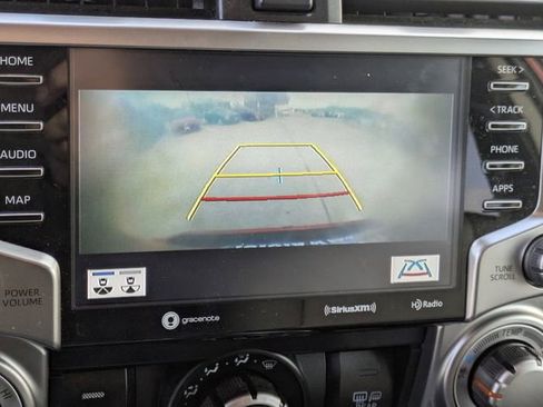 Used 2023 Toyota 4Runner SR5 Premium image 18