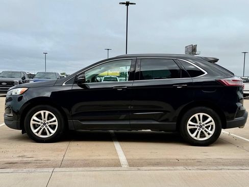 Used 2020 Ford Edge SEL FWD image 3