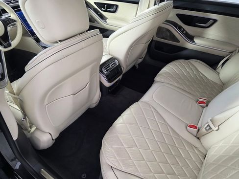 Certified 2023 Mercedes-Benz S 580 4MATIC Sedan image 15