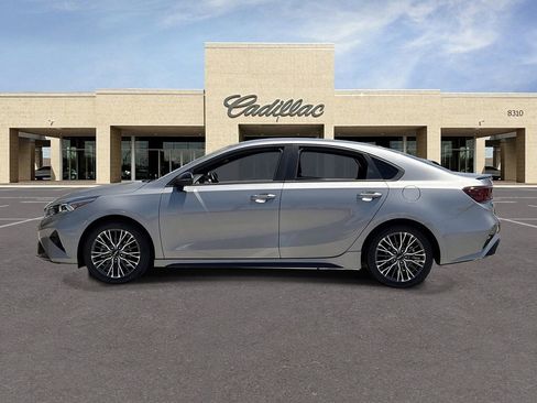Used 2023 Kia Forte GT-Line FWD image 8