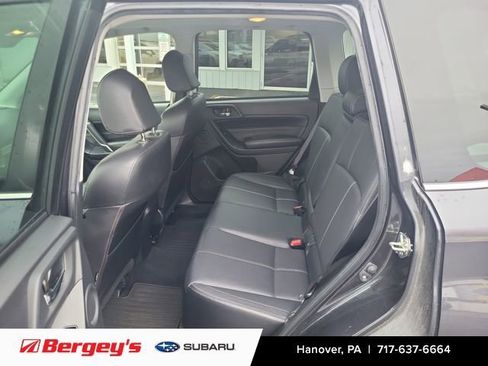 Used 2018 Subaru Forester 2.5i Touring image 9