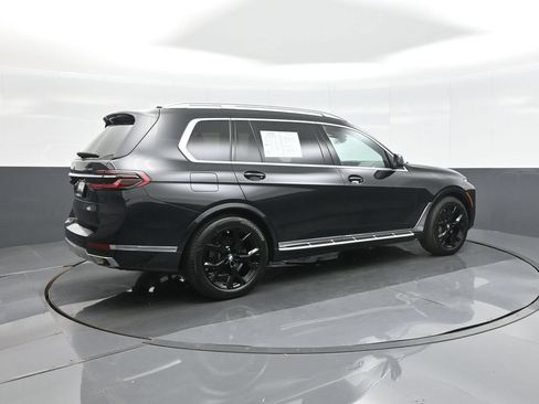 Used 2023 BMW X7 xDrive40i w/ Premium Package AWD/4WD image 7