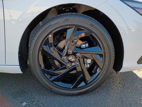 New 2026 Hyundai Elantra SEL Sport Premium FWD image 6