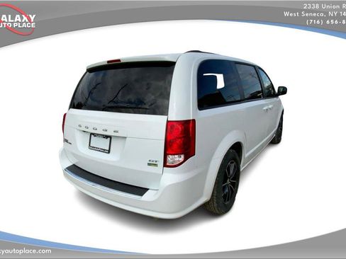Used 2019 Dodge Grand Caravan GT FWD image 5