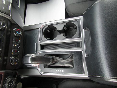 Used 2020 Ford F150 XLT w/ Equipment Group 302A Luxury AWD/4WD image 14