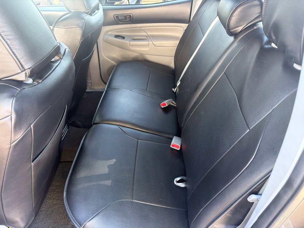 Used 2014 Toyota Tacoma PreRunner w/ TRD Sport Package RWD image 15