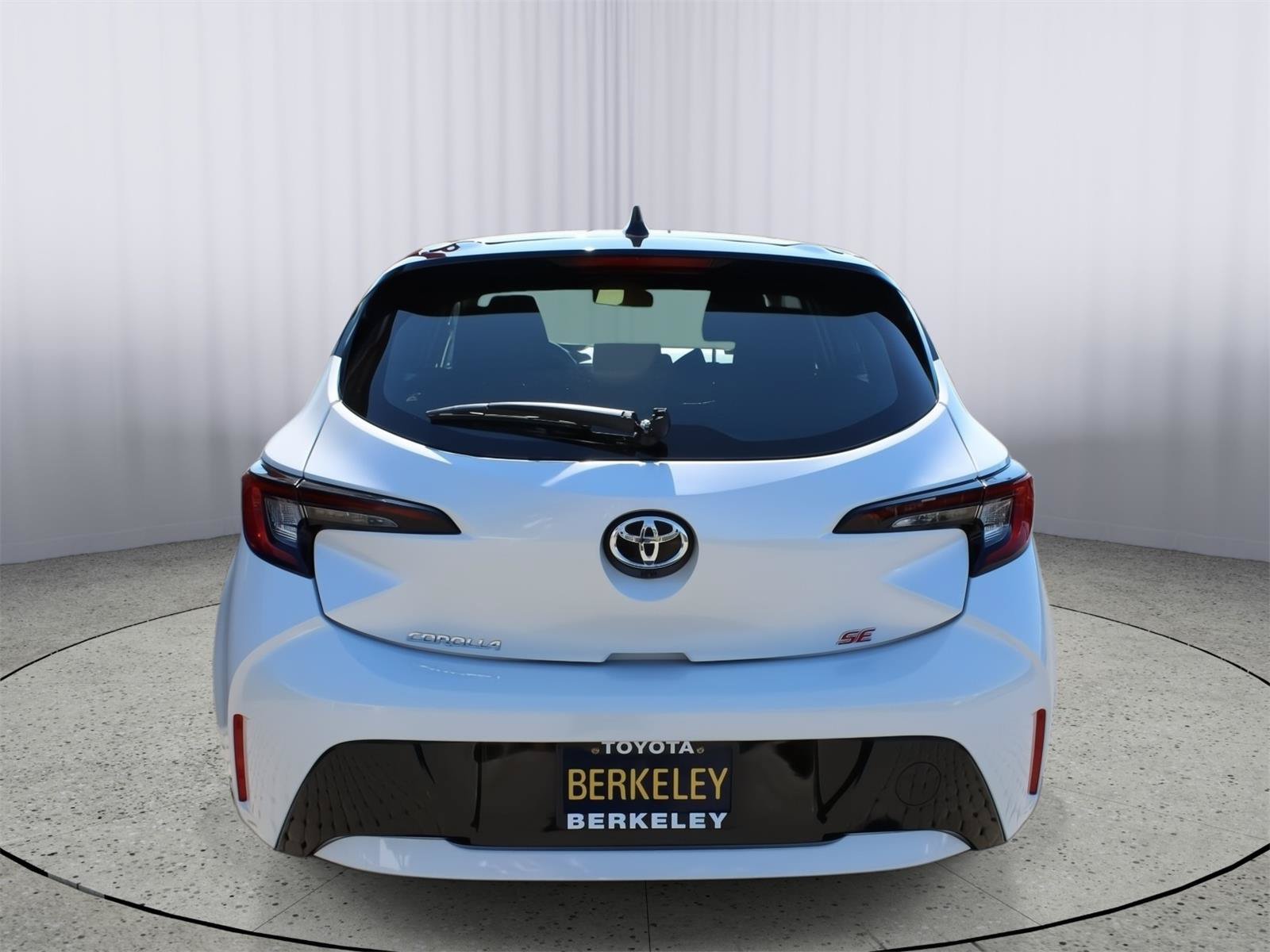 Certified 2024 Toyota Corolla SE w/ SE Package FWD image 7