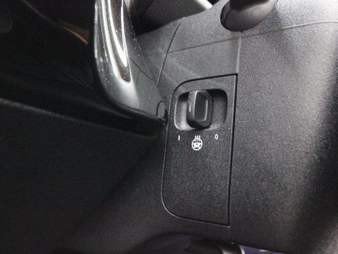 Used 2022 Mercedes-Benz GLA 250 4MATIC image 19