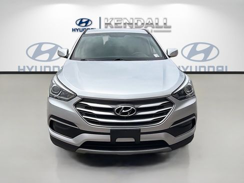 Used 2018 Hyundai Santa Fe Sport AWD/4WD image 2