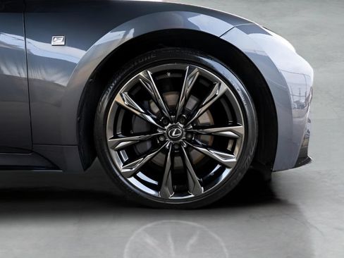 Used 2022 Lexus IS 350 F Sport RWD image 11