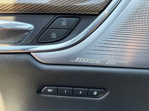 Used 2021 Cadillac XT6 Premium Luxury w/ Platinum Package image 16