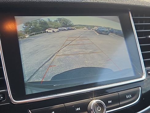 Used 2019 Buick Encore Essence w/ Safety Package II AWD/4WD image 8