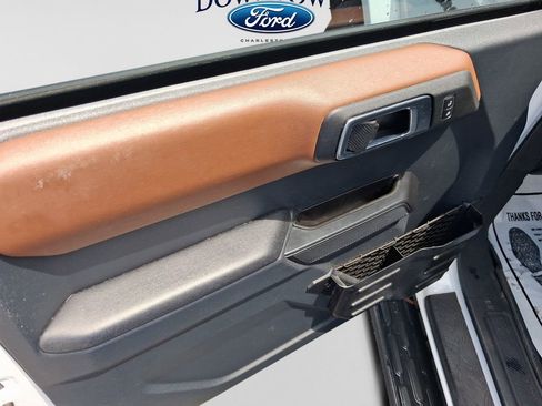 Used 2024 Ford Bronco Outer Banks AWD/4WD image 11