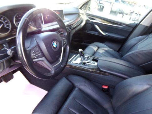 Used 2016 BMW X5 xDrive50i w/ Dynamic Handling Package image 52