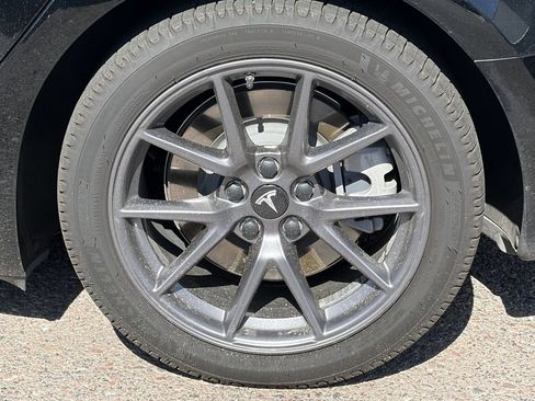 Used 2023 Tesla Model 3 Standard Range RWD image 10