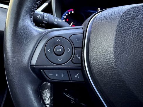 Used 2021 Toyota Corolla XSE FWD image 27