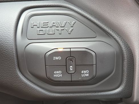 New 2026 RAM 3500 Big Horn AWD/4WD image 25