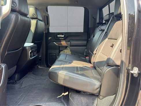 Used 2022 GMC Sierra 3500 Denali w/ Denali Ultimate Package AWD/4WD image 23