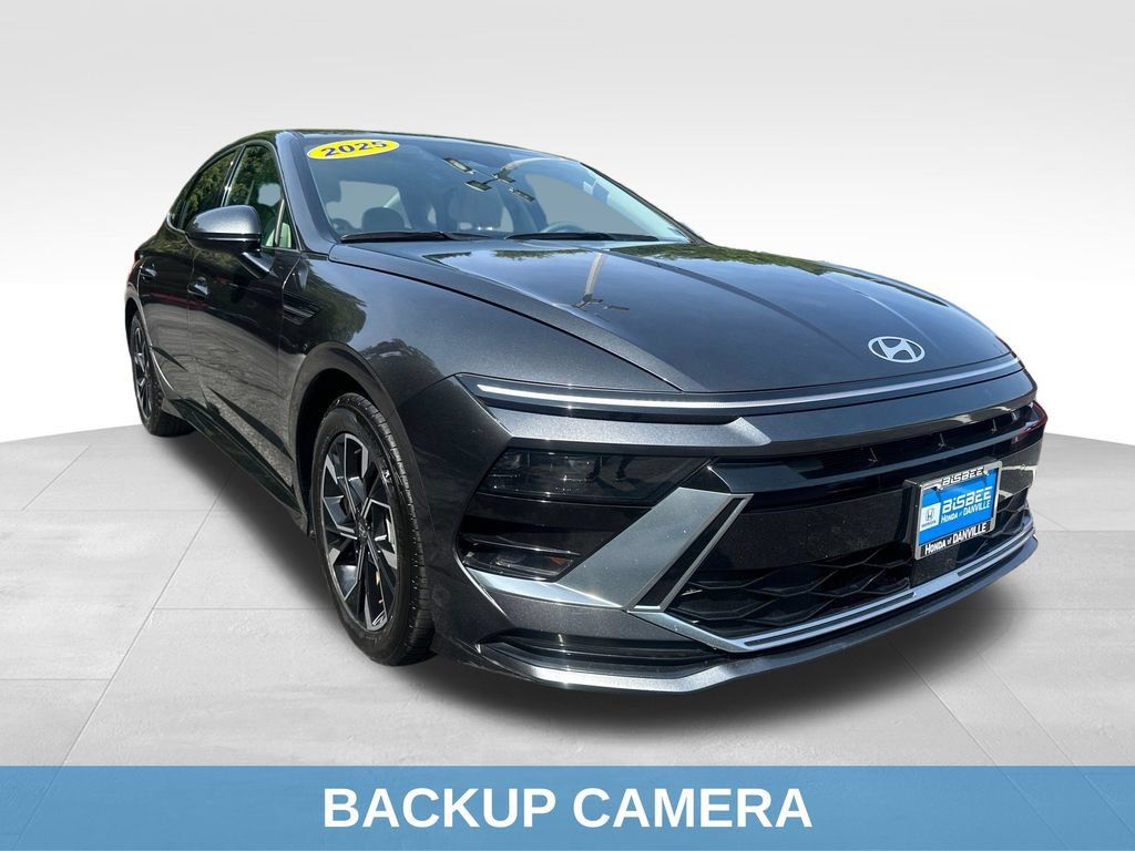 Used 2025 Hyundai Sonata SEL FWD image 10