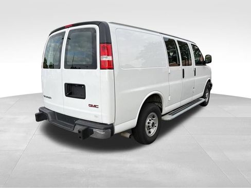 Used 2024 GMC Savana 2500 w/ Driver Convenience Package RWD image 5