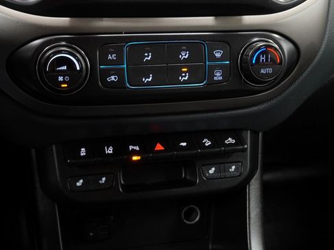 Used 2021 Chevrolet Colorado Z71 w/ Safety Package image 30