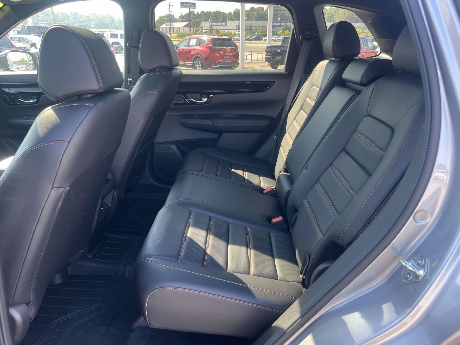 Used 2023 Honda CR-V Sport Touring image 9