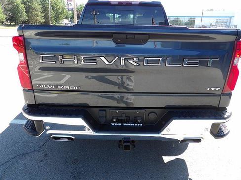 Certified 2021 Chevrolet Silverado 1500 LTZ AWD/4WD image 4