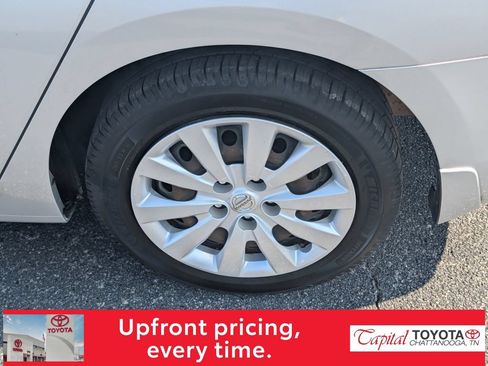 Used 2019 Nissan Sentra S FWD image 9