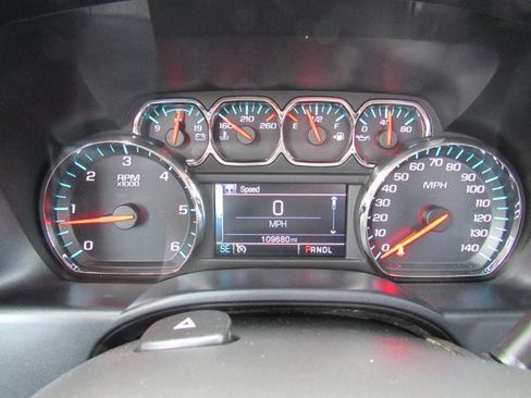 Used 2018 Chevrolet Silverado 1500 LT AWD/4WD image 14
