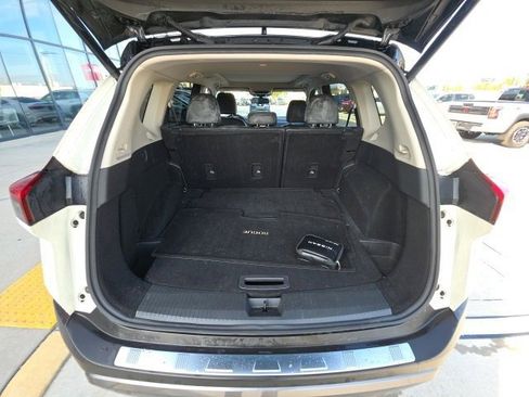 Used 2023 Nissan Rogue SL w/ SL Premium Package image 28