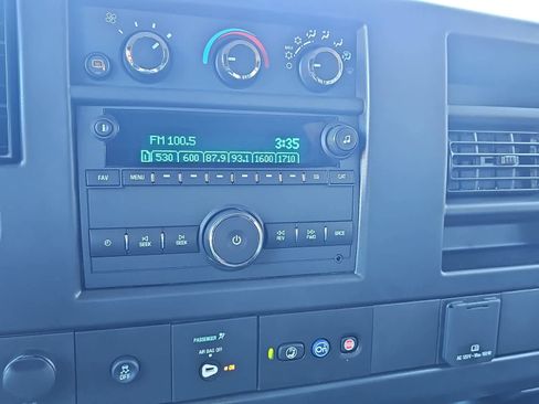 New 2025 Chevrolet Express 2500 image 23