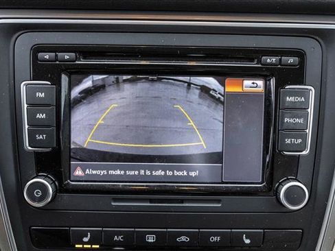 Used 2015 Volkswagen Passat 1.8T Wolfsburg Edition image 15