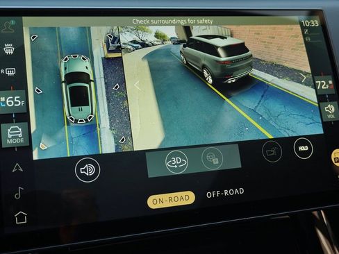 Used 2025 Land Rover Range Rover Sport Dynamic SE image 24