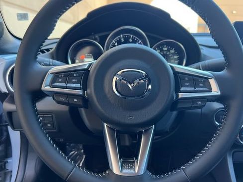 New 2026 MAZDA MX-5 Miata Grand Touring w/ Weather Package RWD image 24