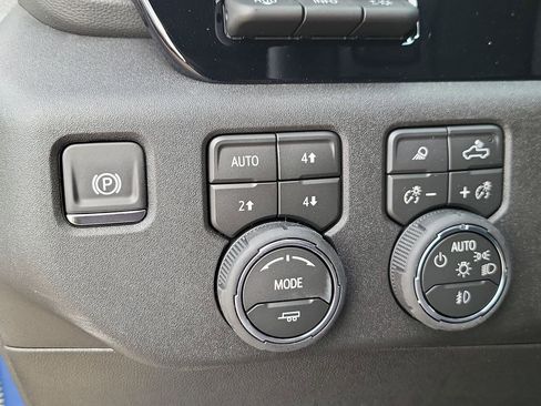 New 2026 Chevrolet Silverado 3500 High Country w/ Technology Package image 21