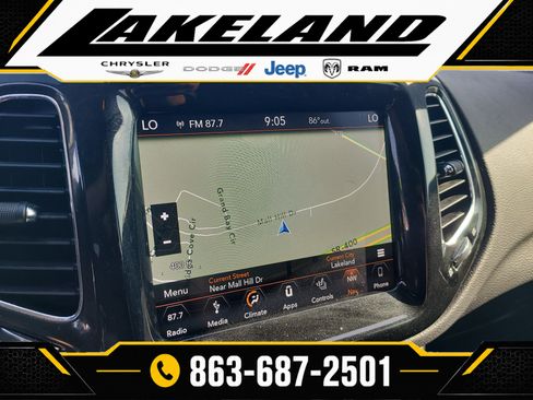 Used 2018 Jeep Compass Limited w/ Navigation Group AWD/4WD image 20
