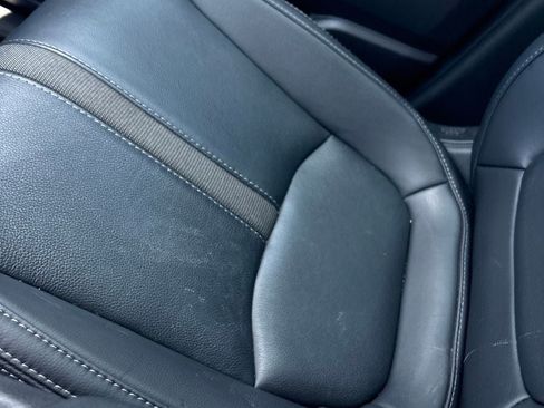 Used 2025 Honda Pilot EX-L image 11