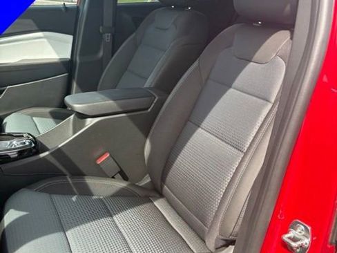 New 2026 Chevrolet Trax LT w/ Driver Confidence Package FWD image 13