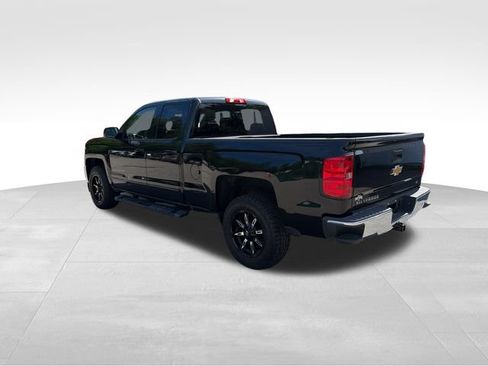 Used 2017 Chevrolet Silverado 1500 LT w/ All Star Edition AWD/4WD image 5