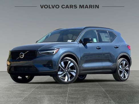 New 2026 Volvo XC40 B5 Ultra w/ Climate Package image 1