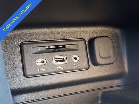 Used 2023 Chevrolet Equinox Premier w/ LPO, Floor Liner Package image 26