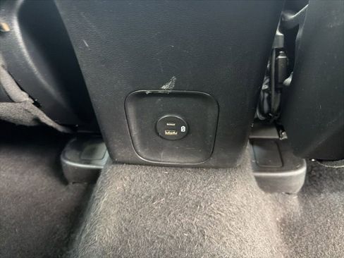 Used 2021 Ford Escape SEL image 26