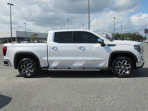 Used 2024 GMC Sierra 1500 SLT w/ SLT Premium Plus Package AWD/4WD image 2