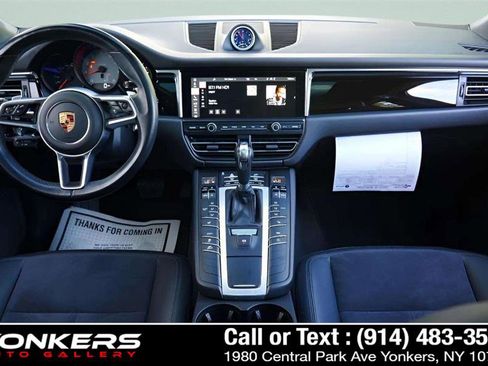 Used 2021 Porsche Macan S image 45
