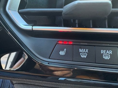 Used 2023 BMW Z4 sDrive30i w/ Premium Package image 32