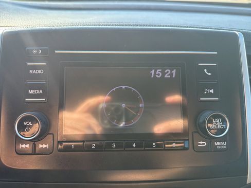 Used 2019 Honda Ridgeline Sport image 14